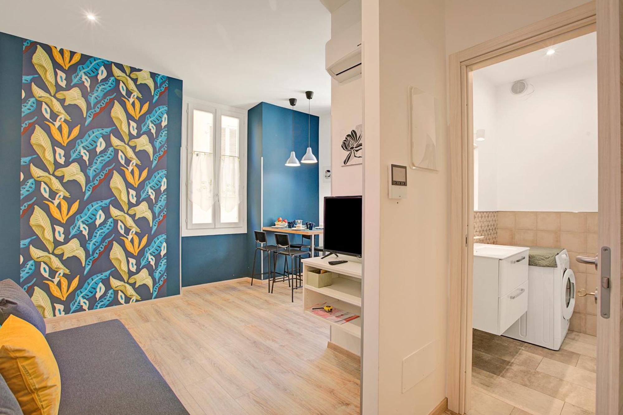 Heroes Centro - Happy Apartment